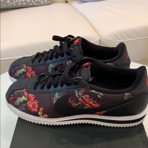 Nike Cortez Floral US10
